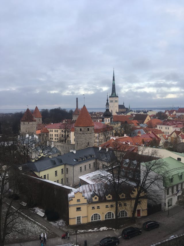 Tallinn city view — Estonia CASP crypto license under MiCA and Finantsinspektsioon supervision