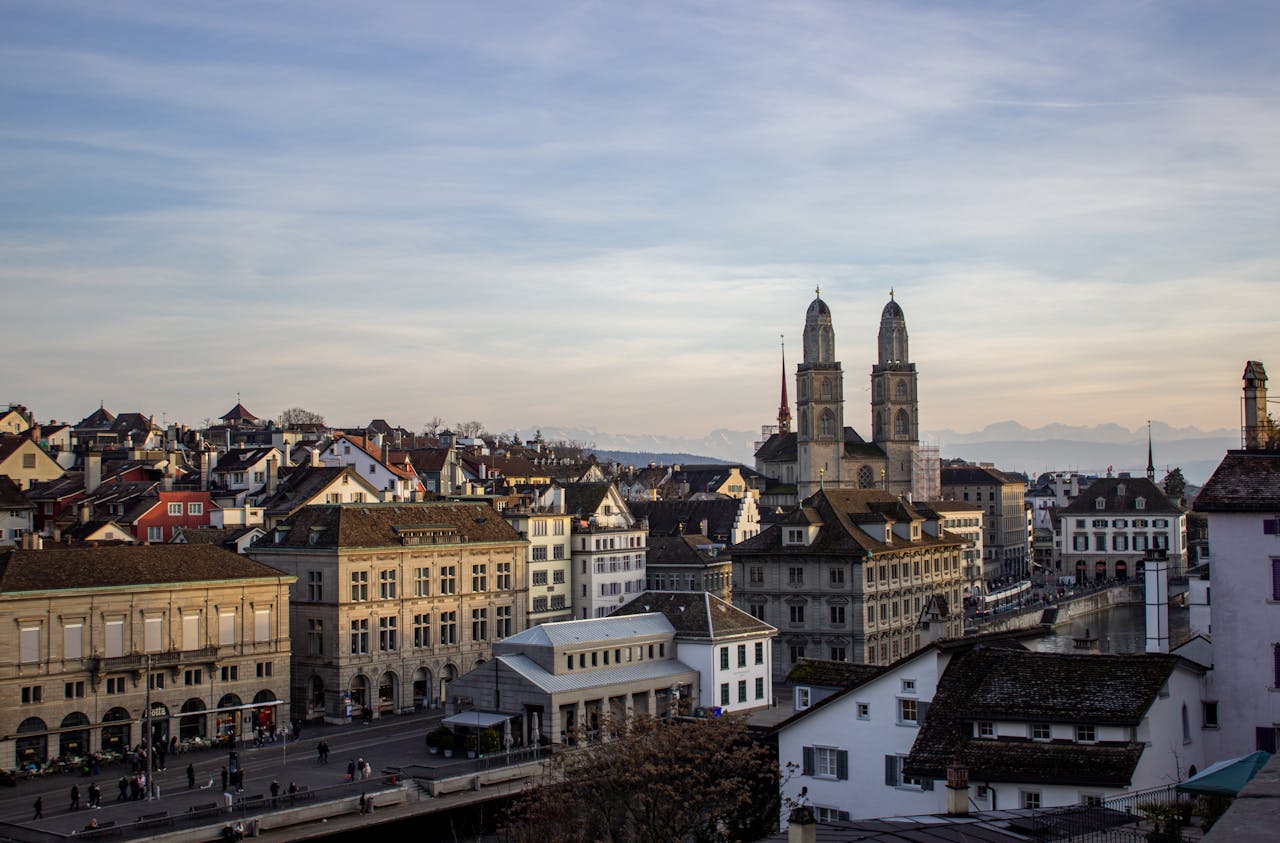 Zurich financial district — FINMA headquarters and Switzerland's Crypto Valley regulatory ecosystem for DLT and blockchain firms